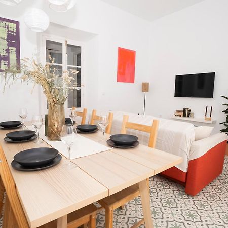 California Apartament Dos De Mayo 塞维利亚 外观 照片